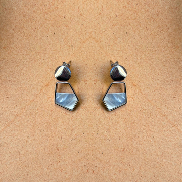 Pamposh Mother of Pearl Earrings