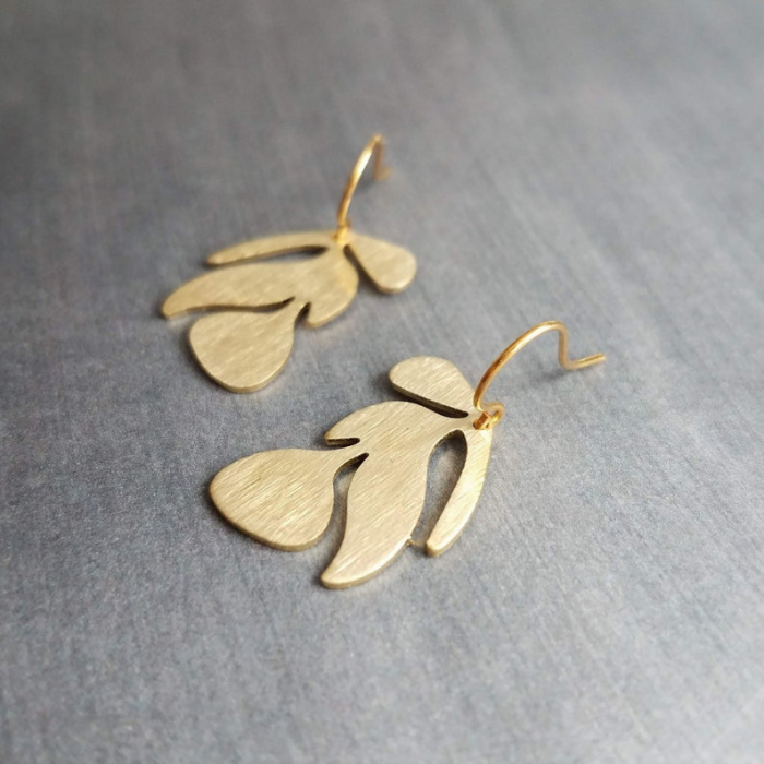 matte finish gold plated 92.5 sterling silver leaf shaped earring by chokha india