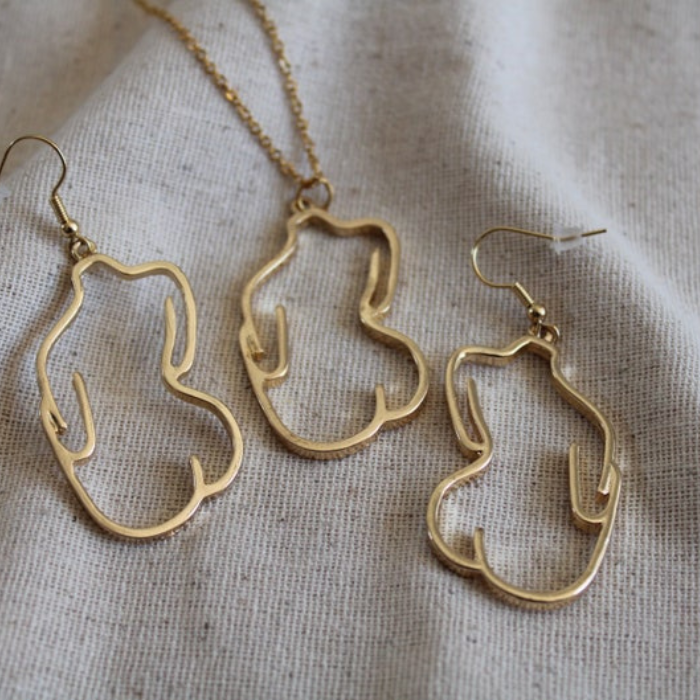 Aphrodite Pendant Set